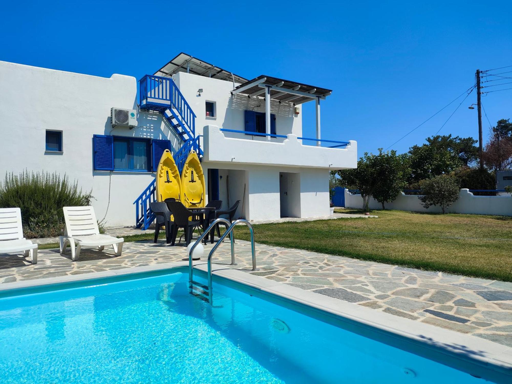 Navy Greece Villa With Swimming Pool & Sea View Makrygialos Exterior photo