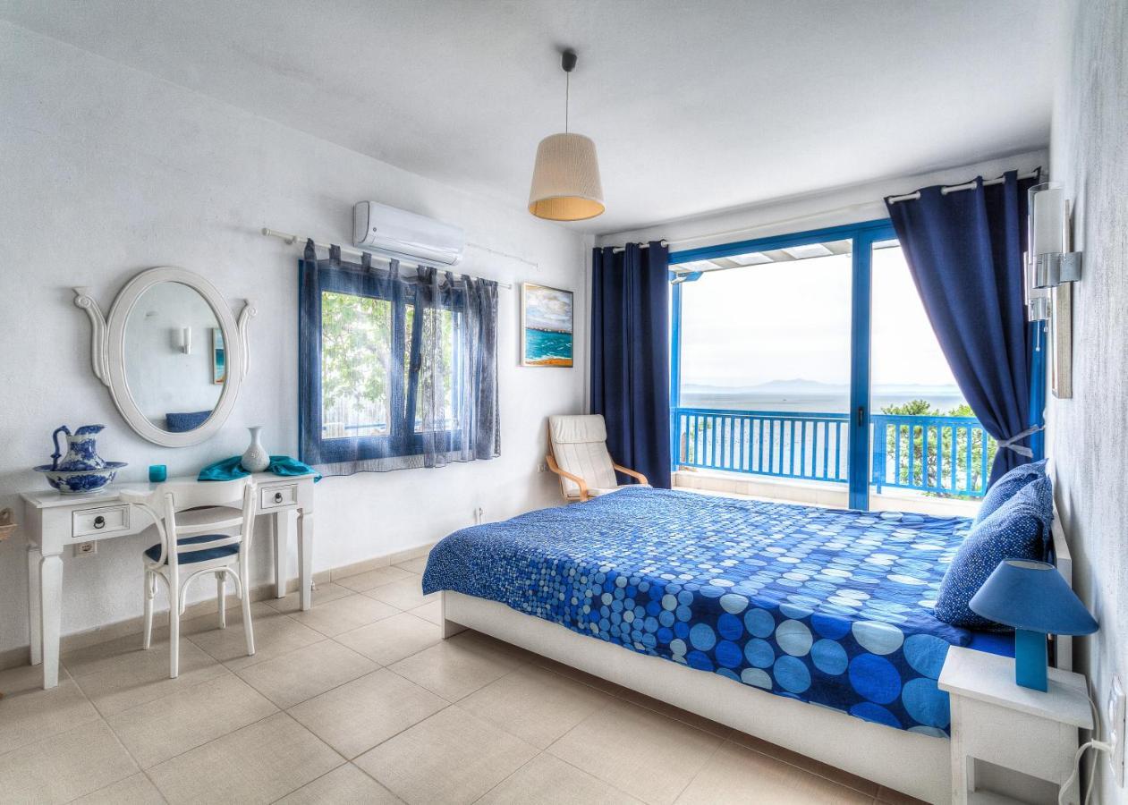 Navy Greece Villa With Swimming Pool & Sea View Makrygialos Exterior photo