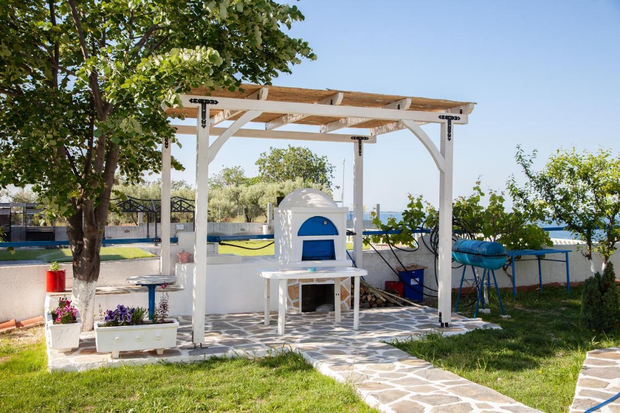 Navy Greece Villa With Swimming Pool & Sea View Makrygialos Exterior photo